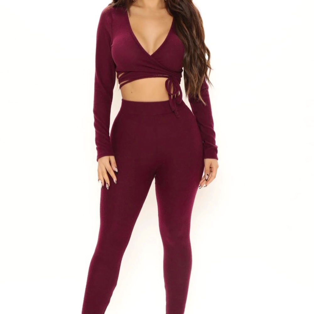 NEW BEAUTIFUL SOFT TWO PIECE!!